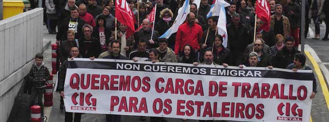Miles de personas vuelven a exigir en Ferrol trabajo para el sector naval