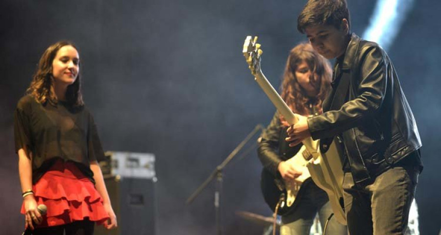 La gala del Festival Intercentros llena el Coliseum de talento
y solidaridad en otra
edición multitudinaria