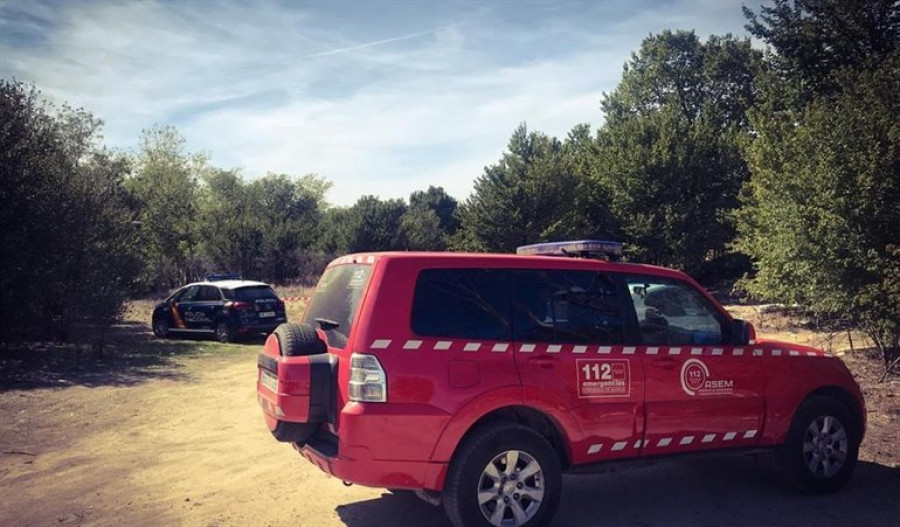 Hallan el cádaver de una mujer de 55 años en un parque