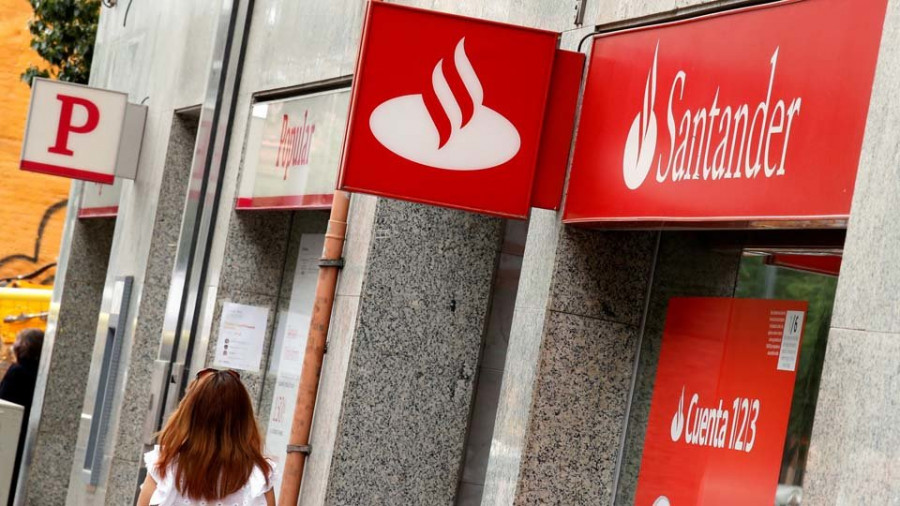 Galicia es la primera comunidad que tiene al Santander como marca única