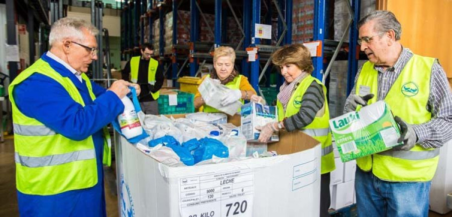 La Obra Social La Caixa recoge 59.000 litros de leche para los bancos de alimentos de A Coruña