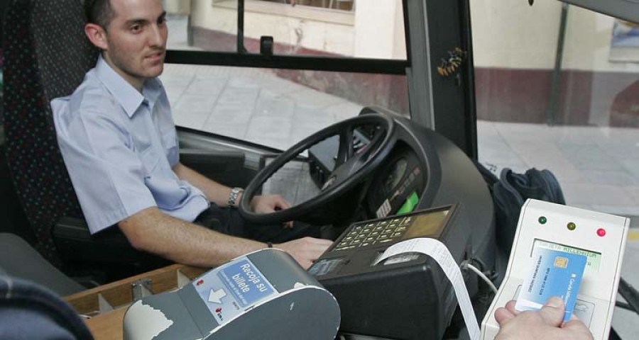La Compañía de Tranvías congela el precio del billete de autobús por tercer año