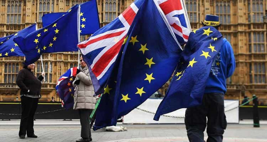 Londres ve “bien alineada” la postura de la Unión Europea respecto a su plan de transición del “brexit”