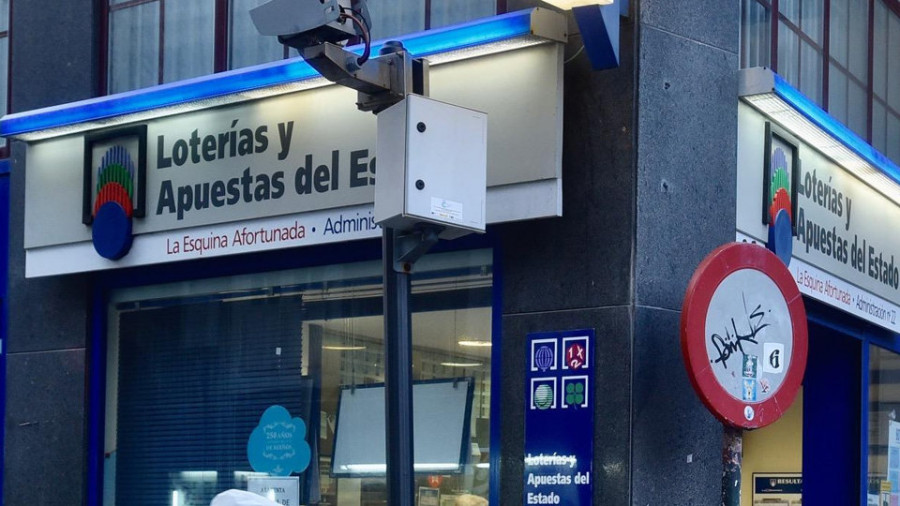 Los españoles se comprarían un coche compacto urbano e híbrido si les tocase la lotería