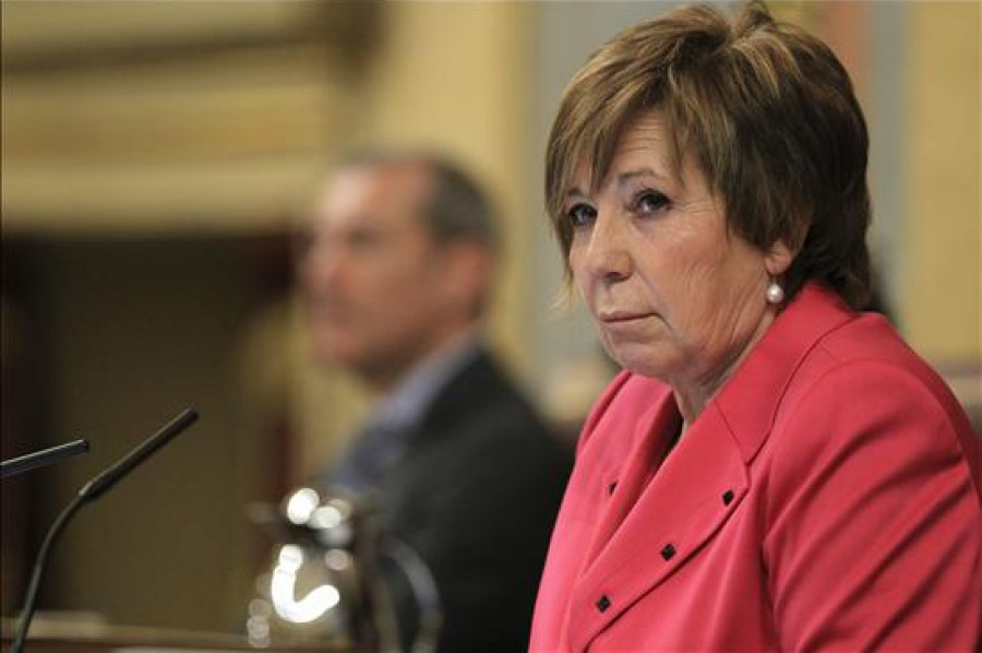Celia Villalobos ve "normal" que el PP la sancione porque es "su obligación"