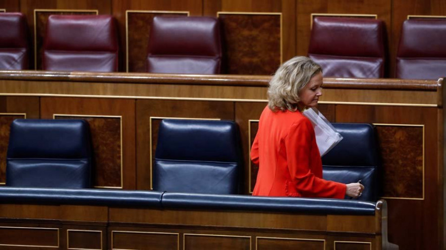 El PP exige que Calviño comparezca para explicar la compra de su vivienda