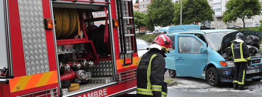 ARTEIXO-Los gobiernos locales cambrés y arteixán entienden que los servicios de emergencias deberían aunarse