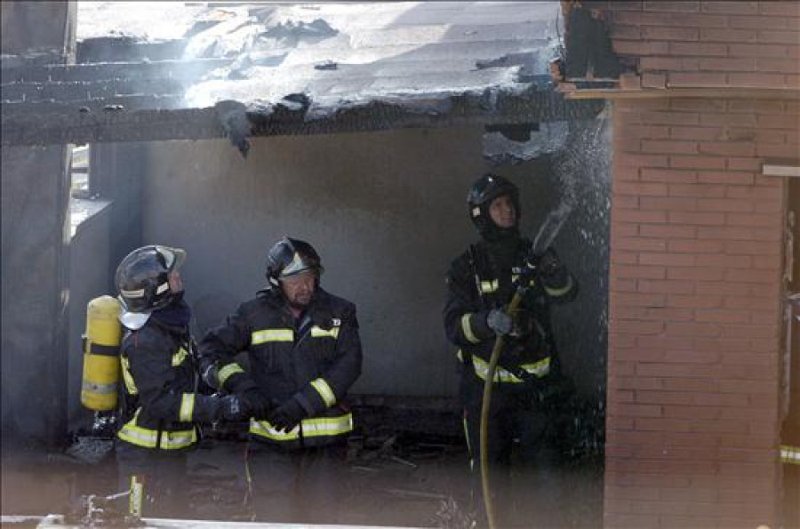 Detenido en Murcia tras incendiar la casa con su exnovia y cuatro niños dentro