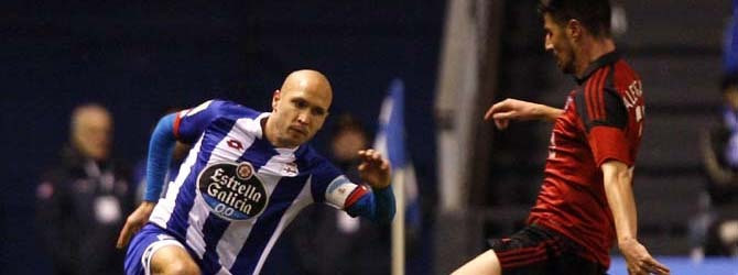 El Mirandés arrasa Riazor