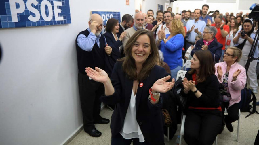 El PSOE realiza la primera toma de contacto con el resto de formaciones