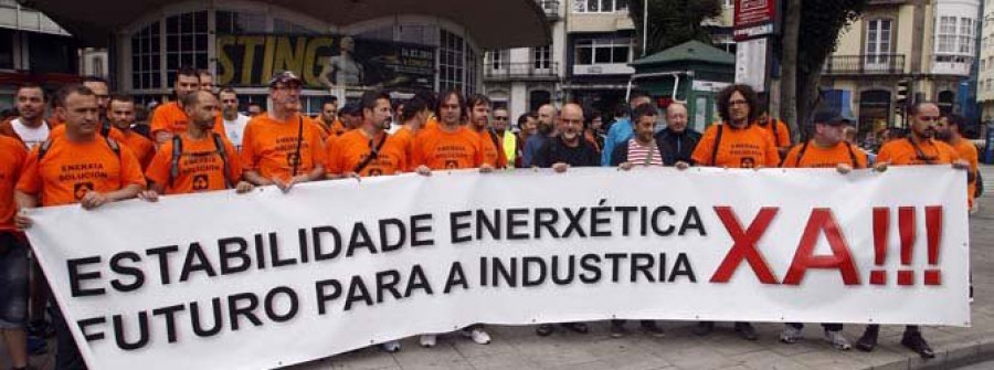 Los empleados de Alcoa afrontan una semana de alta tensión por la subasta