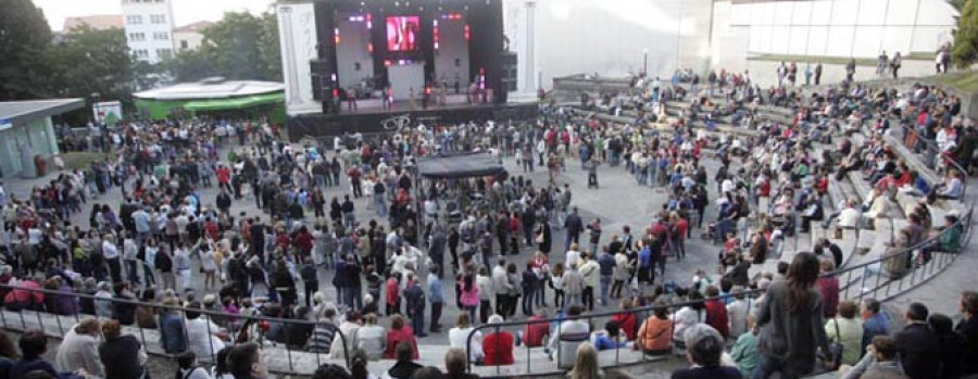 Arrancan las celebraciones de San Juan con una gran fiesta en Santa Margarita