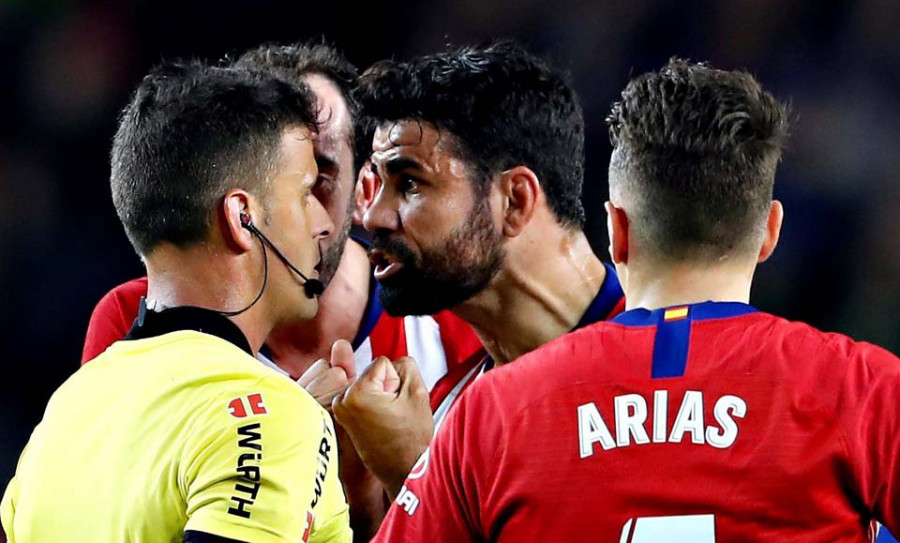 Diego Costa completa su marcha del club colchonero