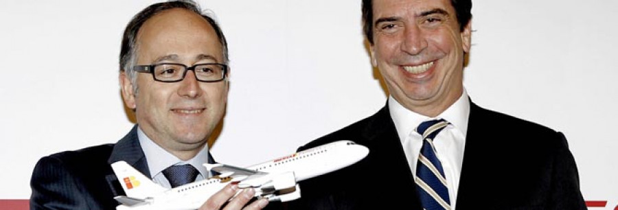 Iberia Express empieza a operar el domingo con precios a partir de 25 euros