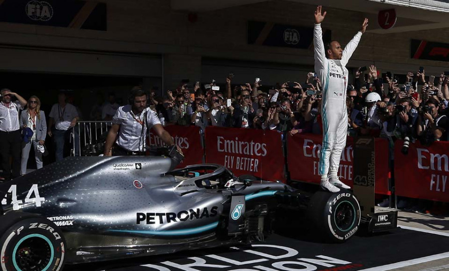 Hamilton apunta al ‘Káiser’