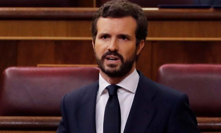 Casado pide que Sánchez asista  a la Comisión de Comunidades