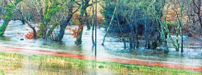 Las intensas lluvias superan los cien litros por metro cuadrado en Santa Comba