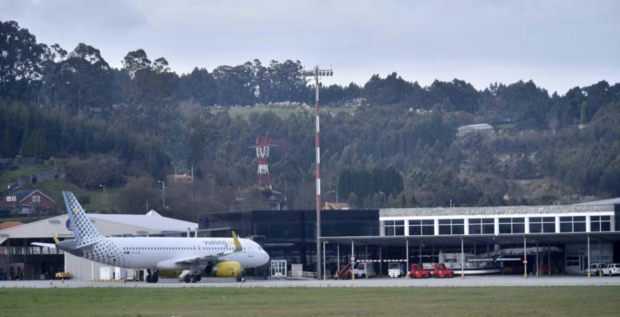 Vueling pone a la venta los billetes para viajar a Baleares y Canarias