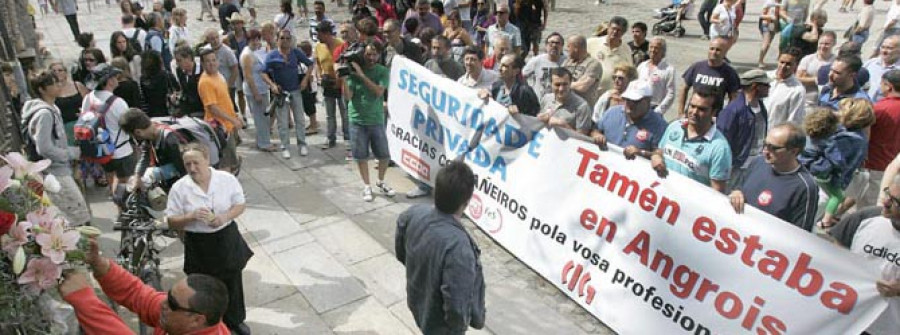 UGT asegura que el primero en avisar a Renfe del accidente fue un vigilante