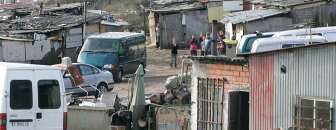 La Audiencia impone tres años  y medio a una pareja de Penamoa que vendía droga a cambio de joyas