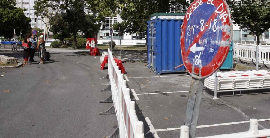 Las obras del carril bici cambian la circulación en Monelos