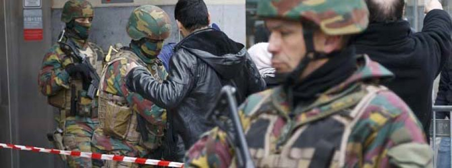 El Gobierno belga reitera que pedirá permiso al Parlamento para bombardear a Estado Islámico en Siria