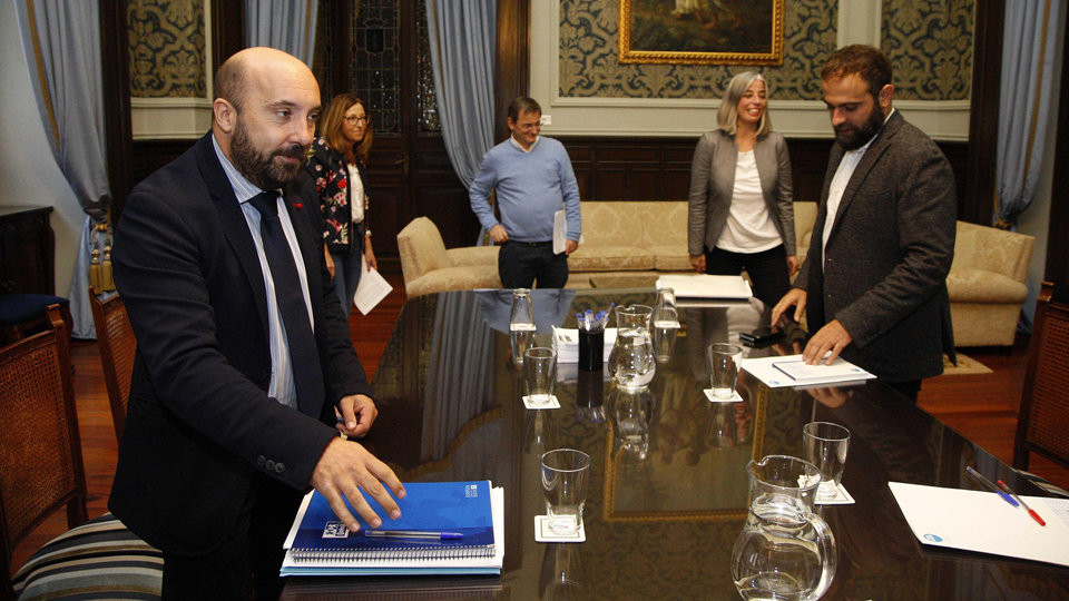La Marea alerta de que el “pacto a la coruñesa” peligra ante la falta de diálogo