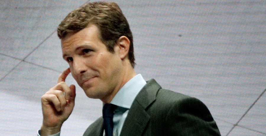 Casado llama a acabar con el "régimen chantajista y clientelar" de Díaz