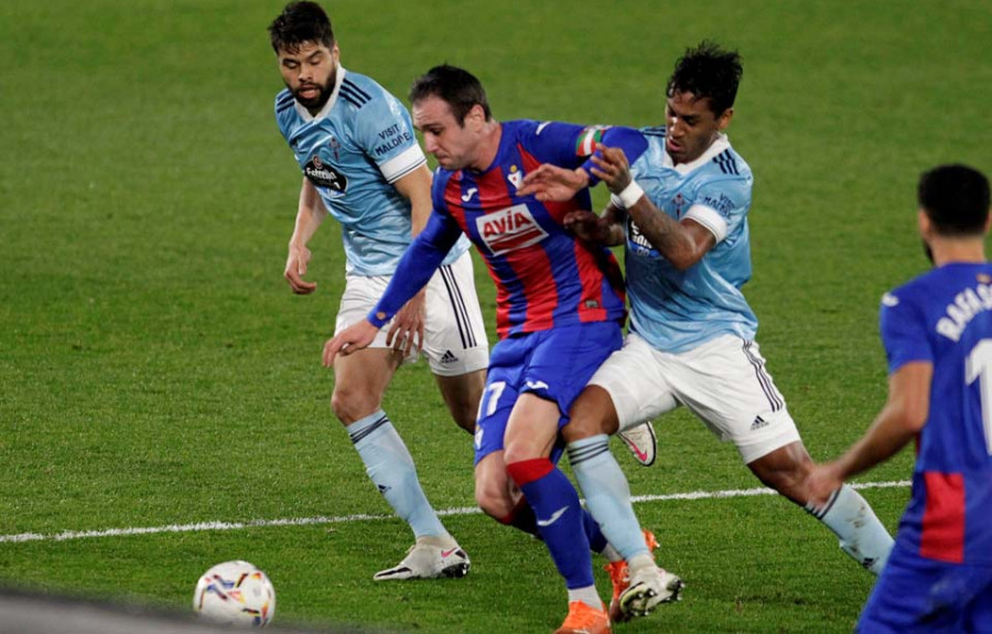 Celta y Eibar se reparten los puntos en un partido intenso