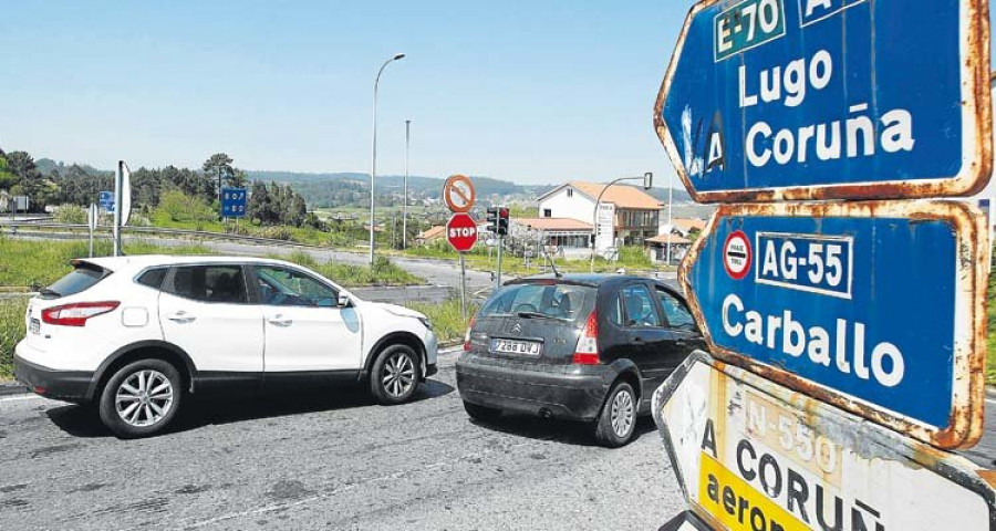 El Gobierno cambrés exige a 
Fomento que construya este año la glorieta de A Rocha