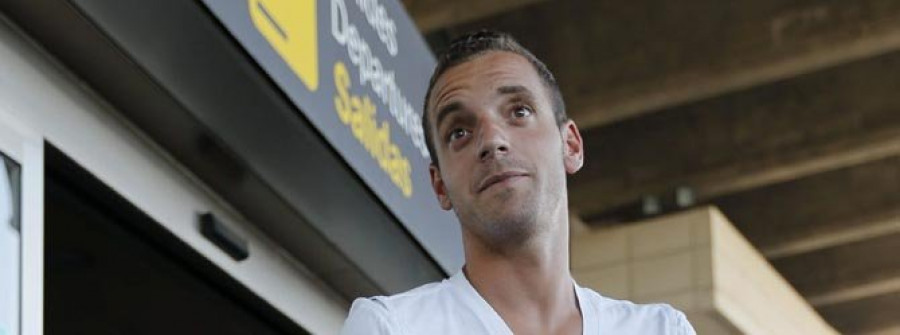 El ‘submarino amarillo’ hace oficial el fichaje de Soldado