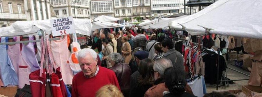 Betanzos advierte a la venta ambulante que habrá sanciones si no se recogen los residuos