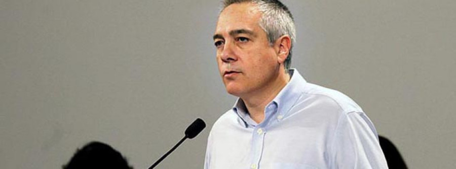 El líder del PSOE catalán pide que el rey abdique y que el príncipe lidere una “segunda transición”