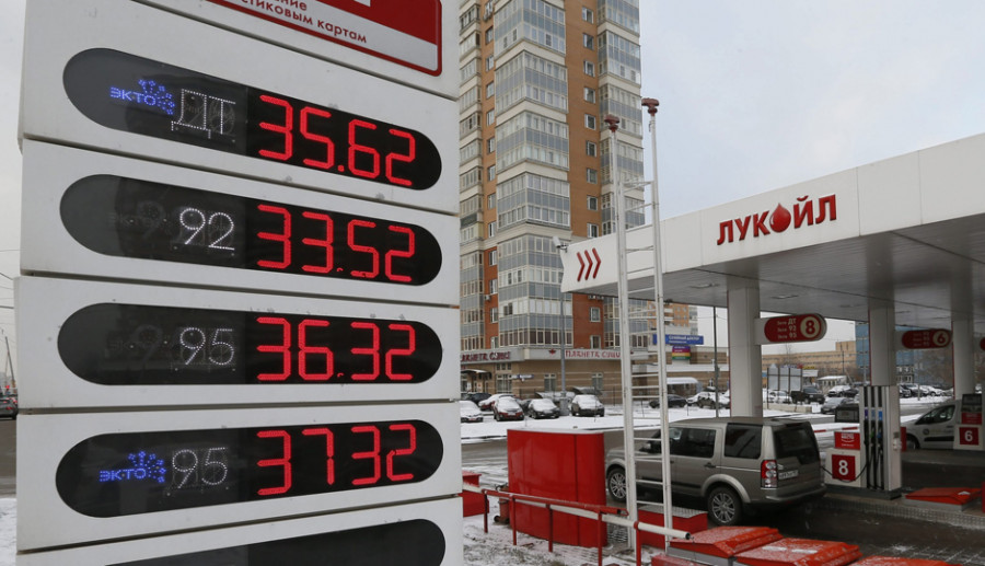 El Kremlin defiende que se asuman con prudencia los gastos para superar la actual crisis del petróleo