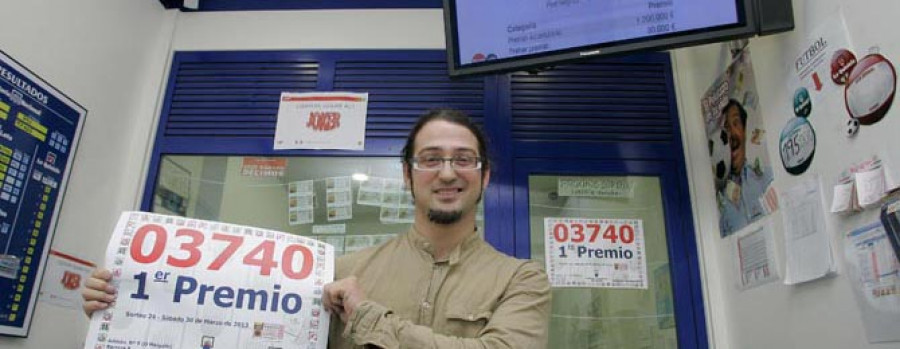 Un primer premio de la Lotería deja 3,5 millones de euros en la calle de la Barrera