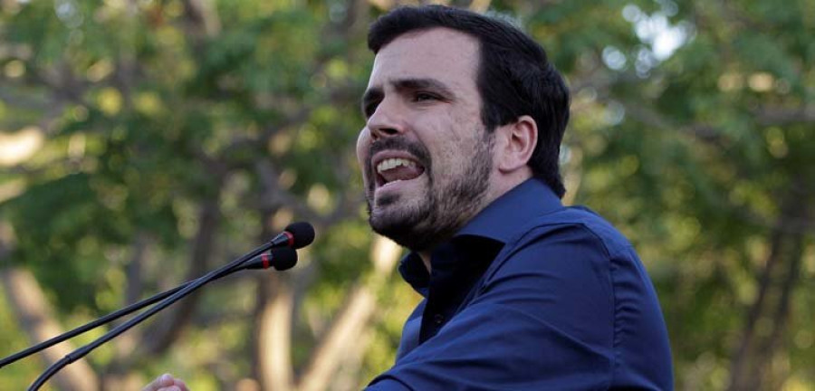 Alberto Garzón insta a hacer “más esfuerzo” para “armar” una alternativa sin el PP y C’s