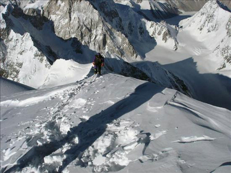 Desaparecen tres montañeros españoles tras escalar una cima en Pakistán