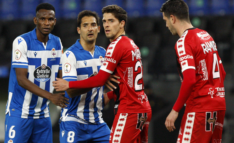 El Depor mejora, pero no le llega