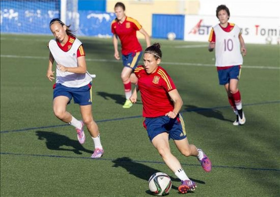 La selección española se lanza a por la victoria en su estreno mundialista