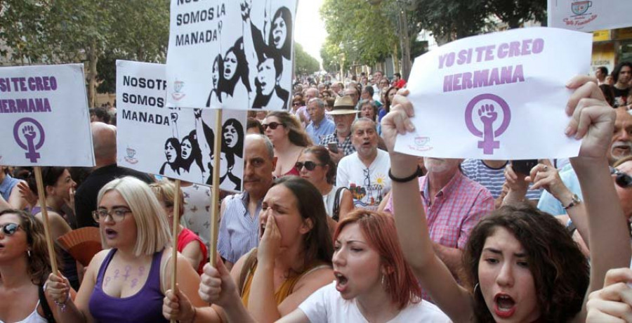 La víctima de La Manada rompe su silencio: “No os quedéis callados”