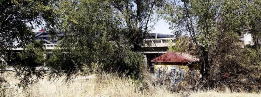 Miedo, preocupación y rabia  en el barrio madrileño donde vive la niña raptada por el pederasta