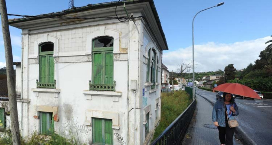 Los dueños recurren la negativa de Betanzos al permiso de derribo para la antigua Fábrica de la Luz