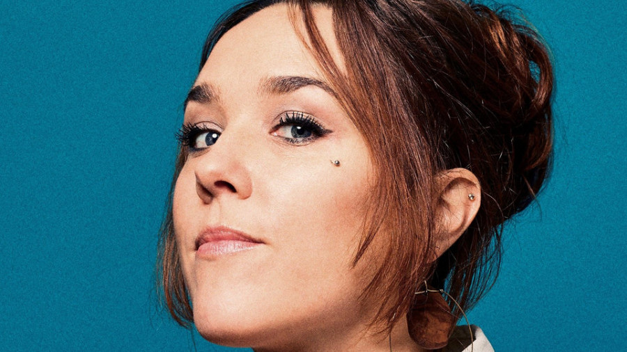 Zaz: “He aprendido a mirarme en el espejo y estar en paz”