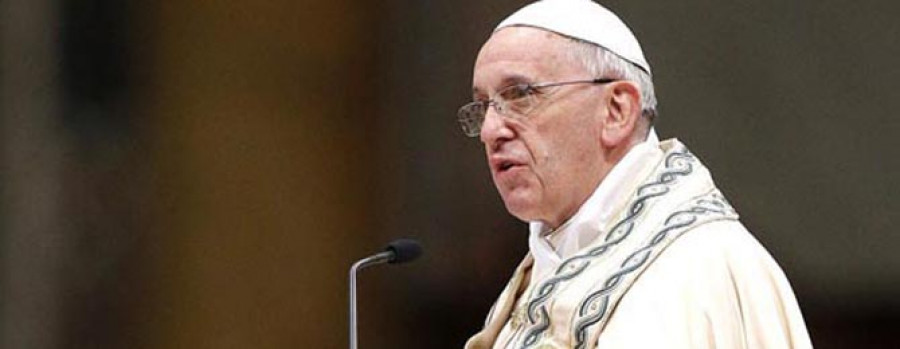 El papa reconoce el “desafío” de educar en el catolicismo a los hijos de parejas homosexuales