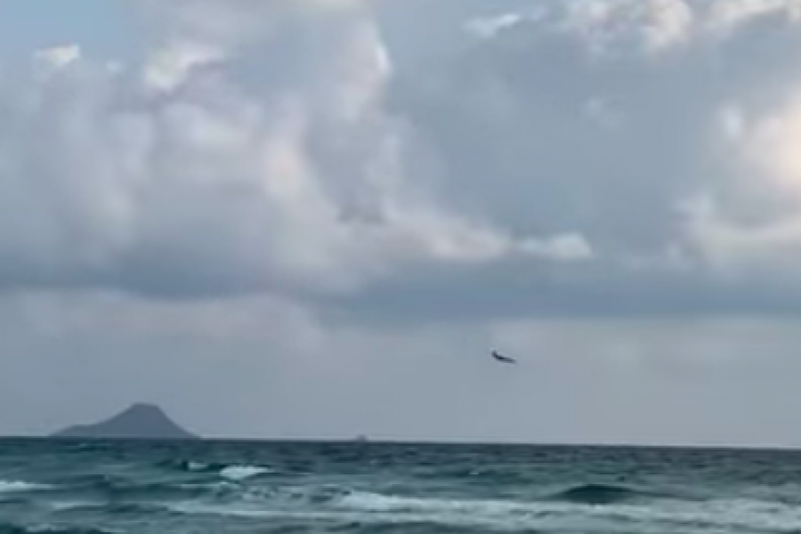 Última Hora: un avión del Ejército se estrella en el Mar Menor