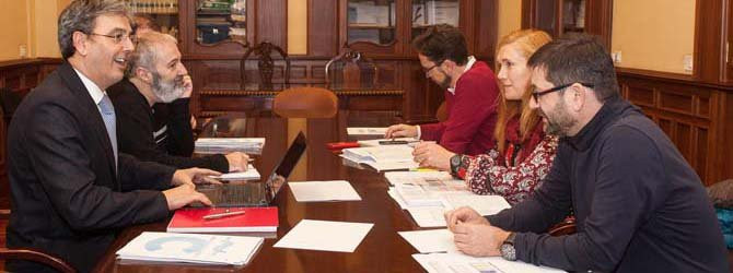 La Marea rechaza reunirse con el PP y el PSOE para debatir los presupuestos