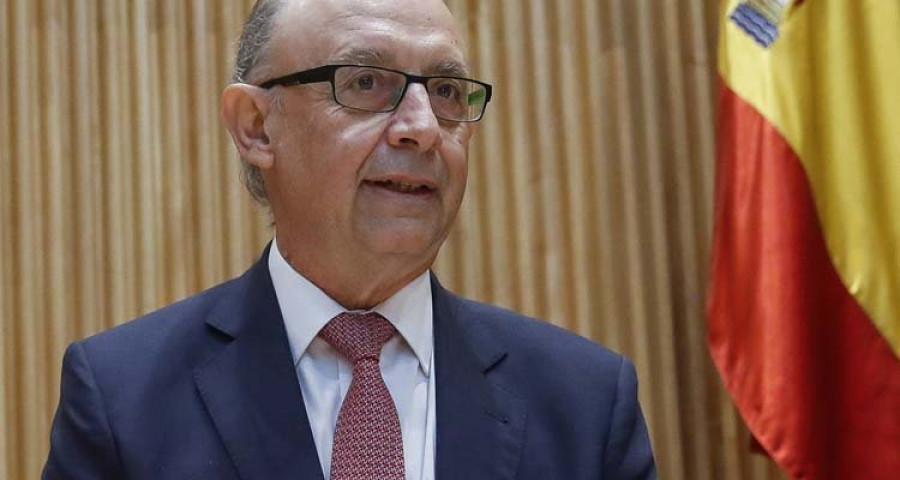 Montoro vaticina que la falta de dinero impedirá el referéndum y el PDeCat dice que solo faltan leyes