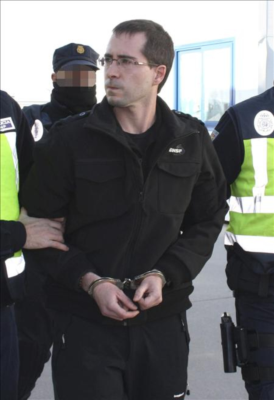 Francia entrega al etarra Liher Rodríguez, jefe del "comando Imanol"