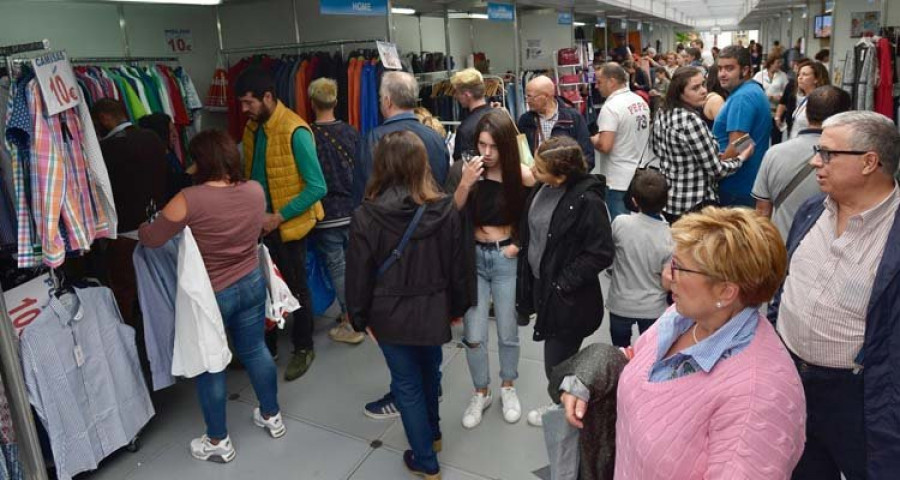 La feria de oportunidades Mercabetanzos se convierte un año más en un éxito de ventas