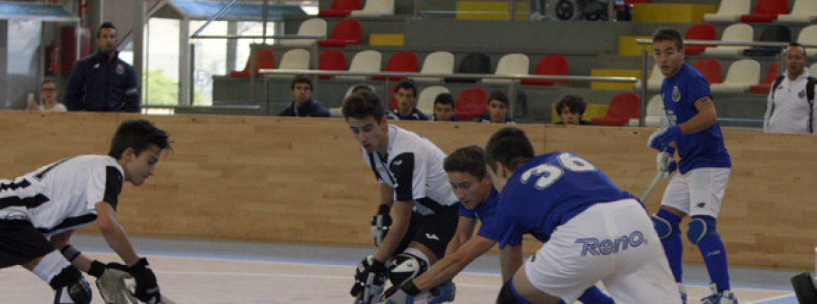 Equipos de Galicia y Portugal disputaron los primeros partidos en Riazor y Monte Alto